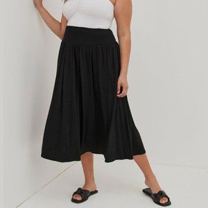 Torrid Black Super Soft Smocked Waist Tea Length Skirt size 0